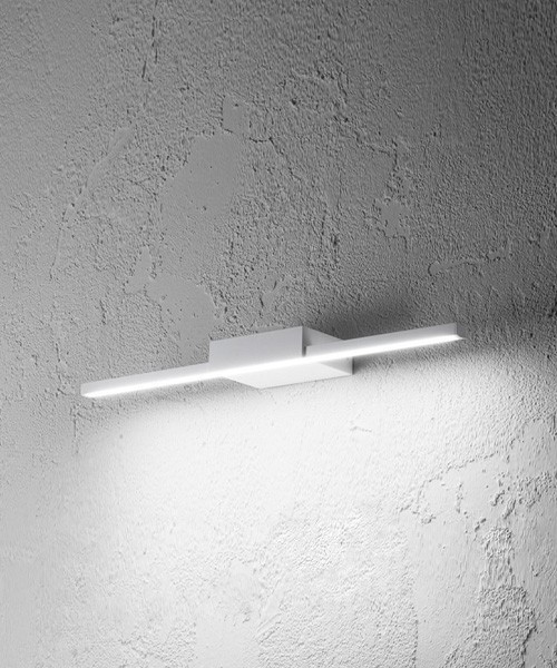 GEA LUCE One l. 68 cm Lampada da parete a Led 2 Colori