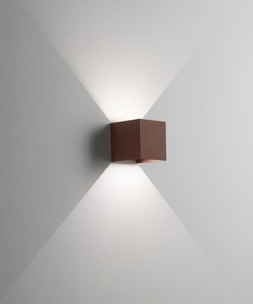 ISYLUCE Cube 916C-21 Wall lamp by Exterior 4 Colours 3000K
