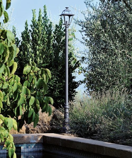 SOVIL ELEGANCE 860 High outdoor pole 1 light